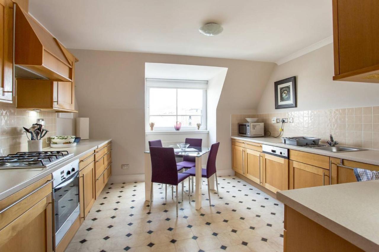 Joivy Inviting Apartment Near Leith Walk Edinburgh Bagian luar foto